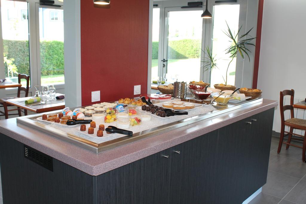 Brit Hotel Mayenne Εξωτερικό φωτογραφία